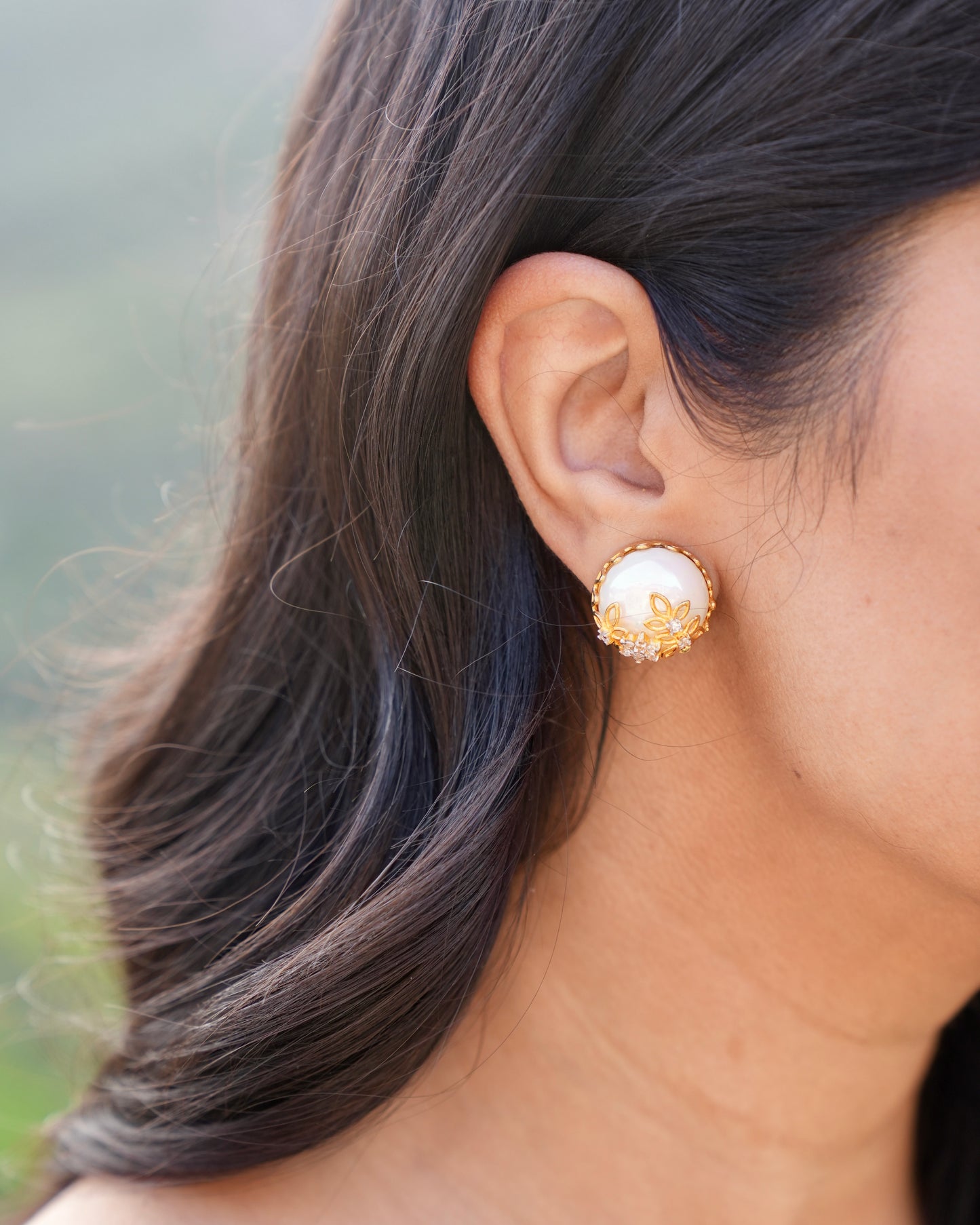 Aurelie Pearl Stud Earrings